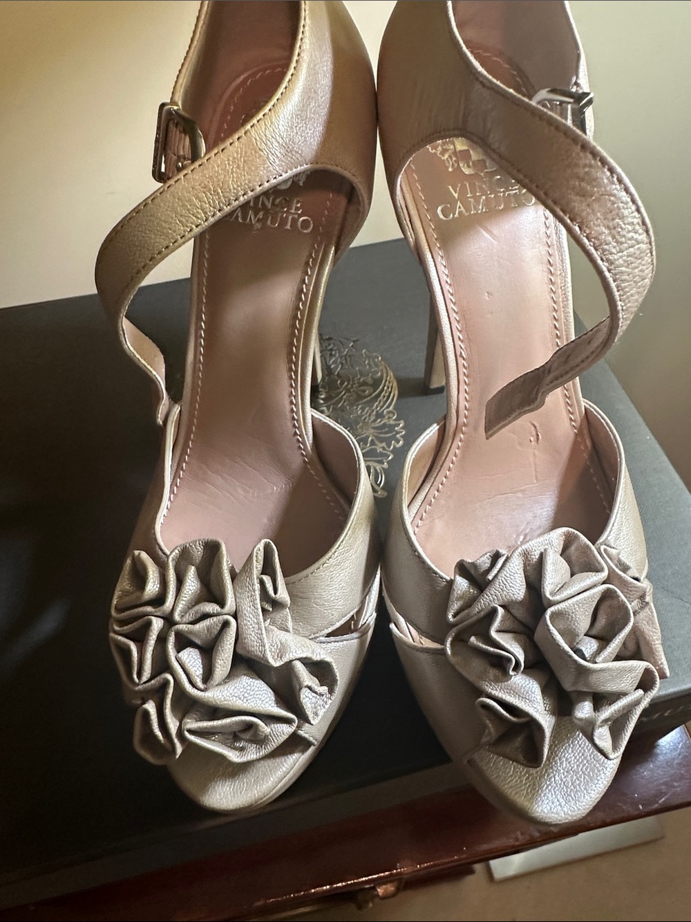 Vince Camuto Blush Pink Leather Pump